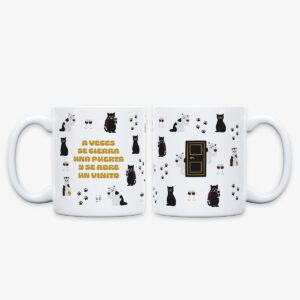 Taza "A veces se cierra una puerta y se abre un vinito" de cerámica